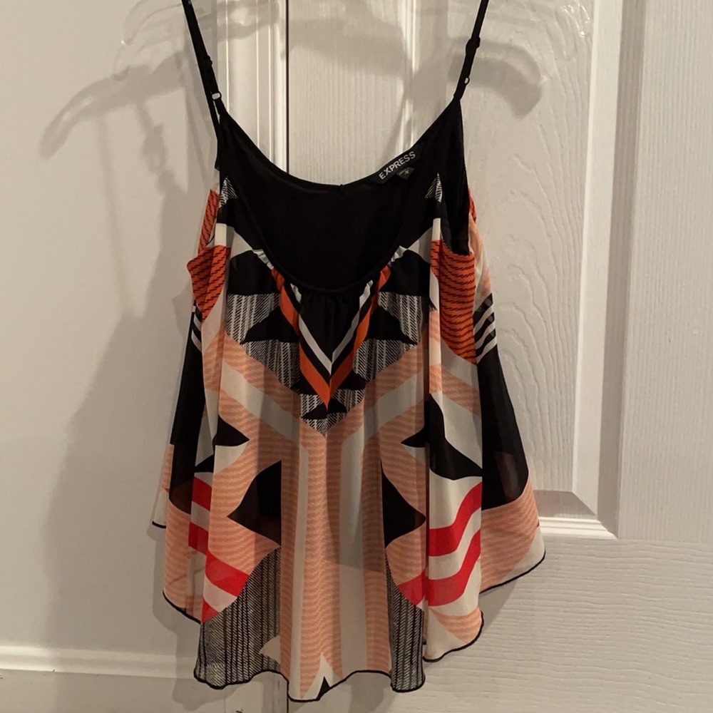 Express cute tank top - Picture 3 of 4